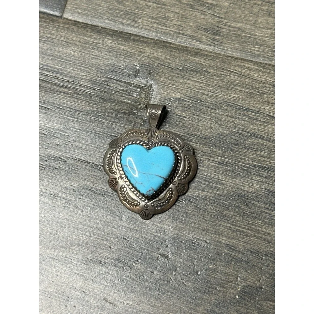 Vintage Signed QT Sterling Silver Turquoise Inlay Stone Heart Pendant Native